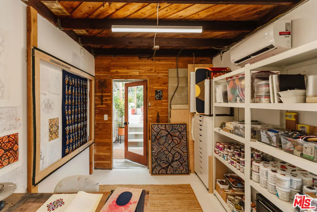 6457 Tokay Road, Tujunga, California 91042 home-pic-36